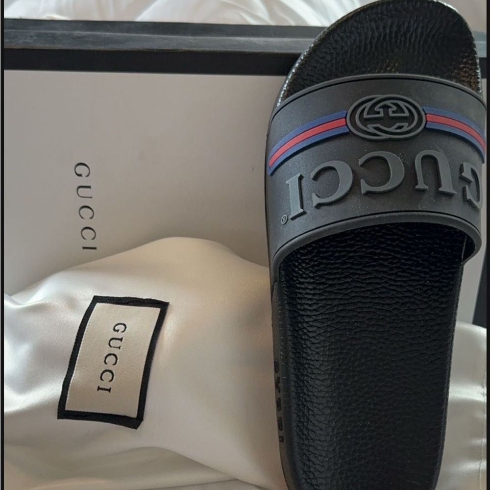 M 7/W 9 Gucci Slides. Comes With Dust Bag And Box… - image 1